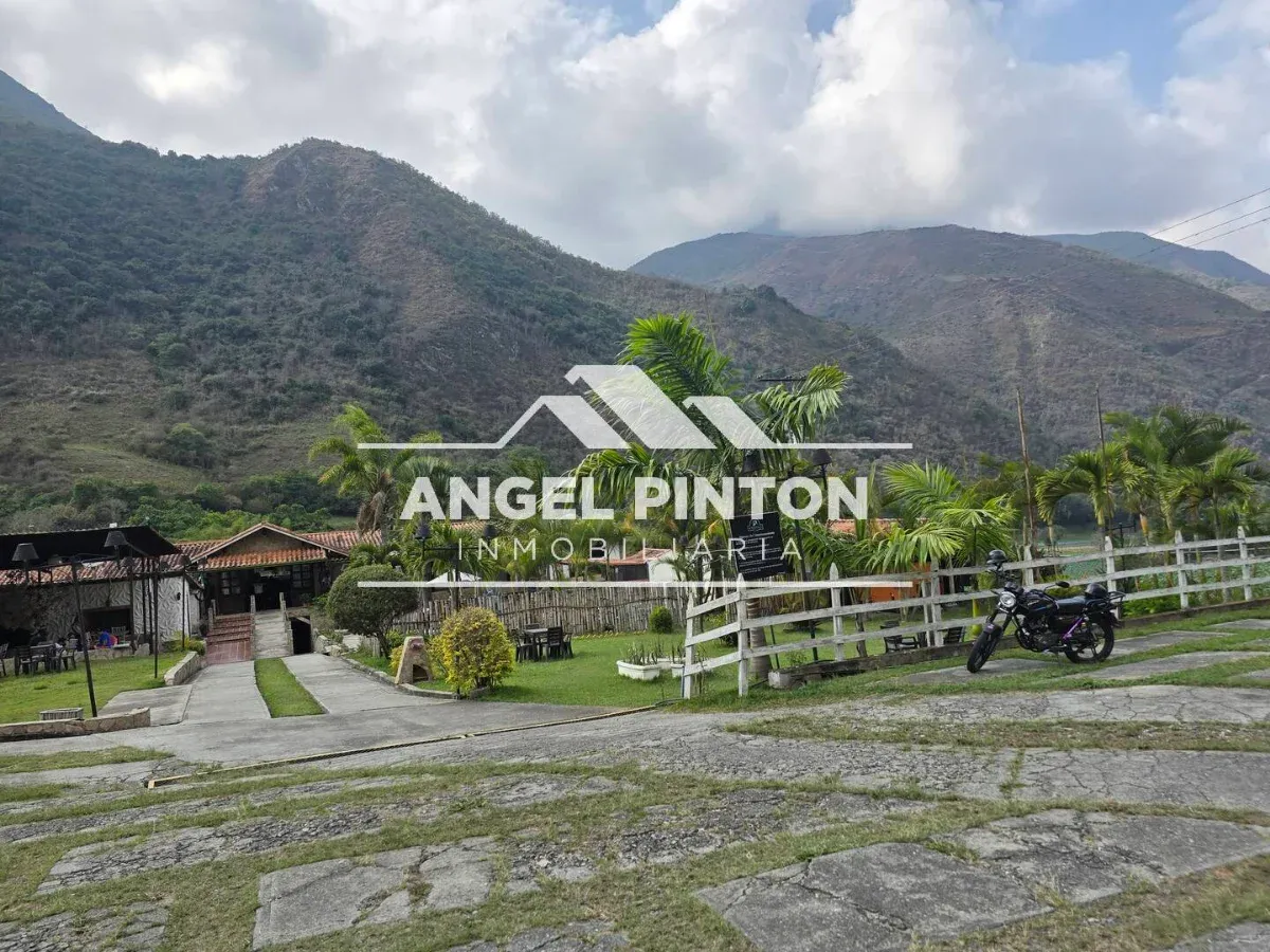 API 99601 HOTEL VENTA LA PUERTA VALERA VENEZUELA US$ 11500000 Leyva Vásquez 0412 0716209 - 12