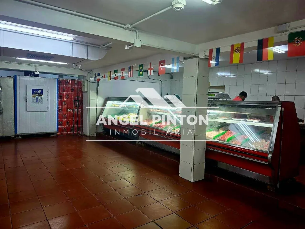 API 9966 SUPERMERCADO VENTA EL BAJO SAN FRANCISCO VENEZUELA US$ 650000 Leyva Vásquez 0412 0716209 - 12