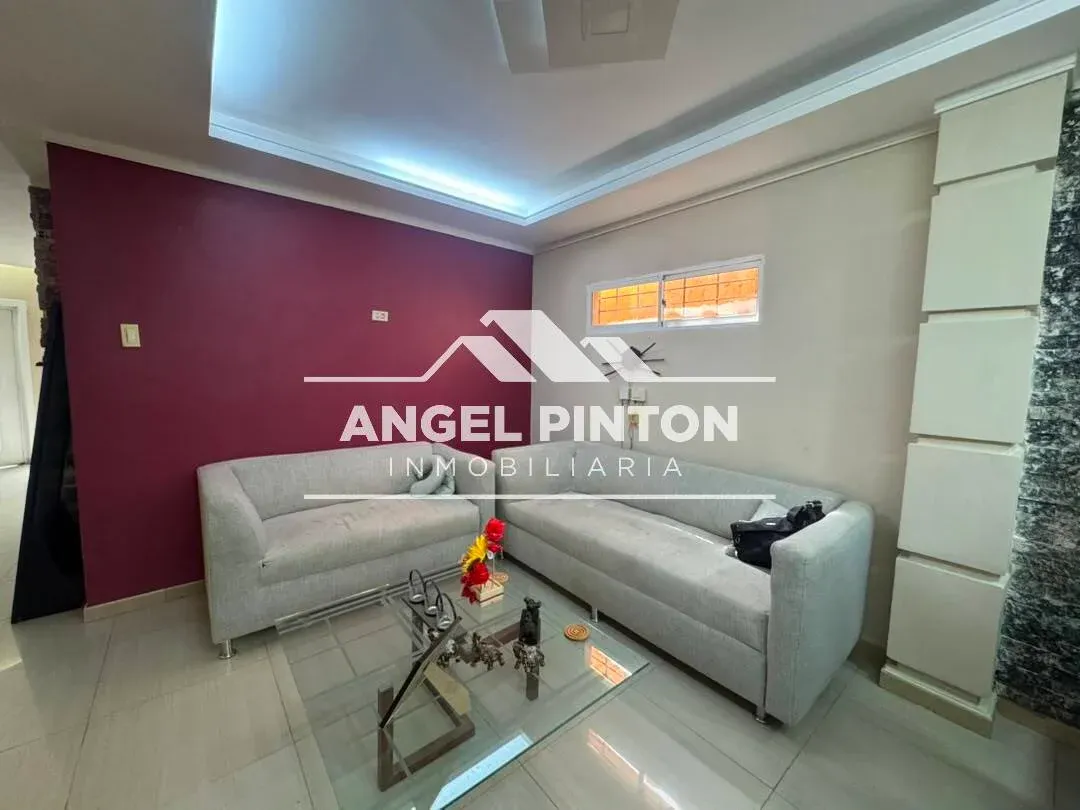API 9690 CASA EN VENTA SABANETA CENTRO MARACAIBO VENEZUELA US$ 75000 Leyva Vásquez 04120716209 - 5