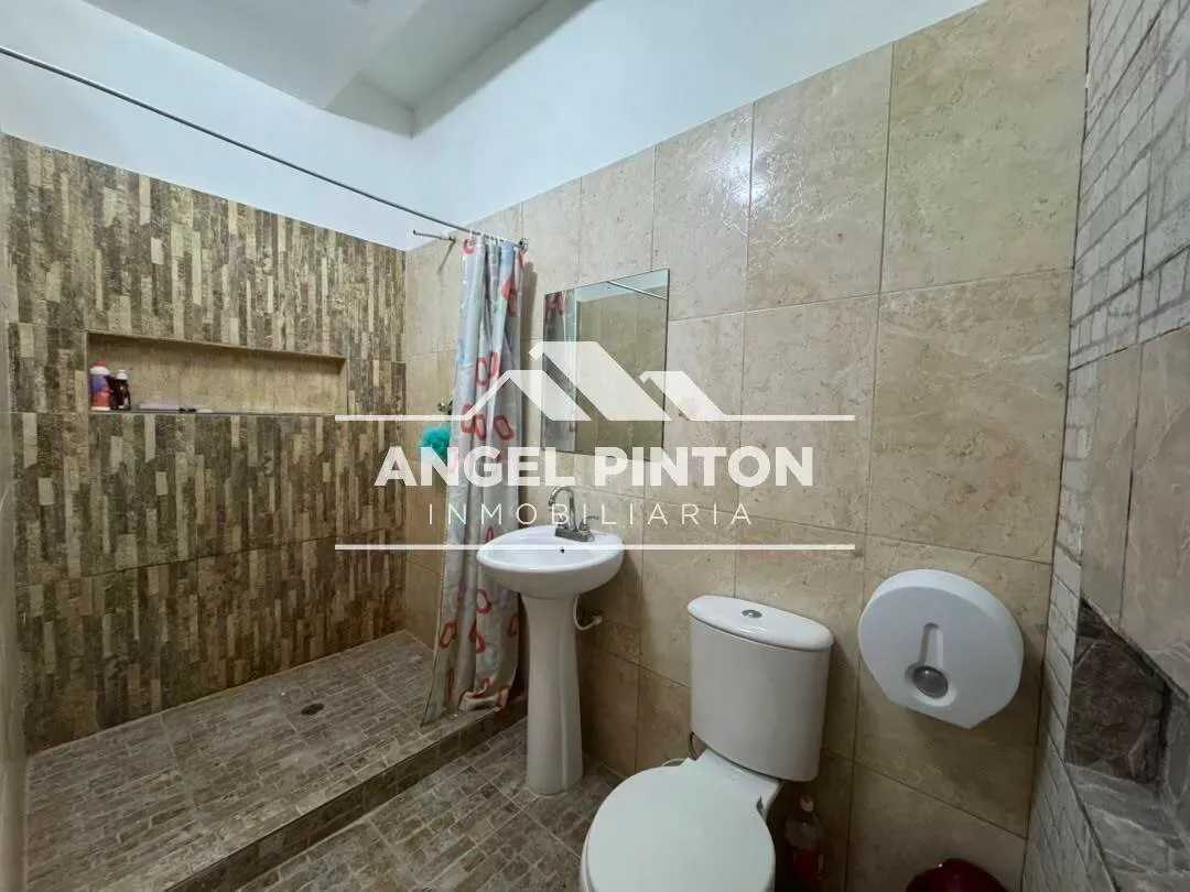 API 9690 CASA EN VENTA SABANETA CENTRO MARACAIBO VENEZUELA US$ 75000 Leyva Vásquez 04120716209 - 10