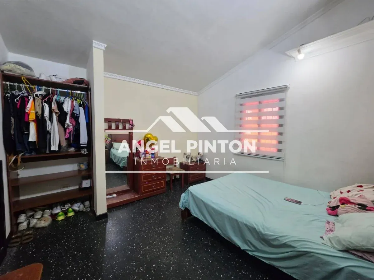 API 232303 CASA VENTA PALMA BRISAS SAN FRANCISCO. ZULIA US$ 110000 Leyva Vásquez 0412 0716209 - 9