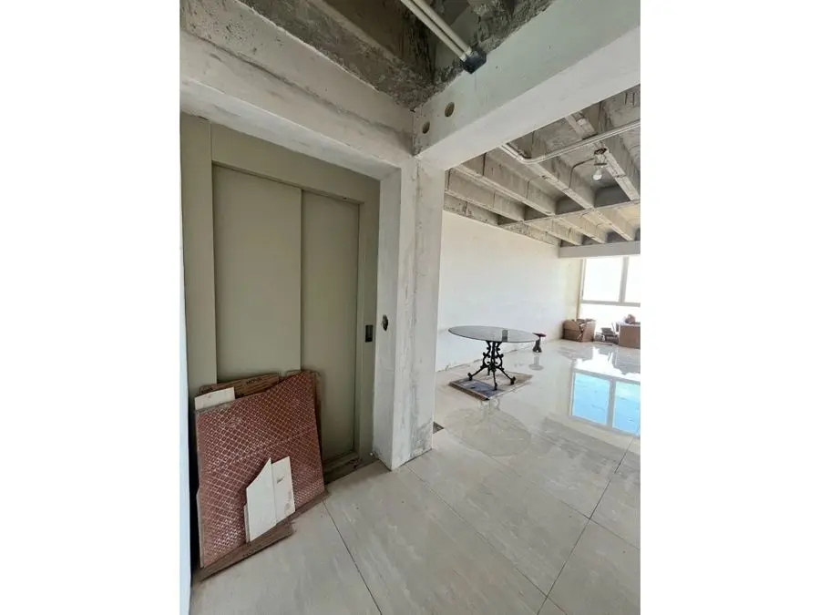 Vendo apartamento c/ financiamiento 102m2 Loma Linda 9670 - 11
