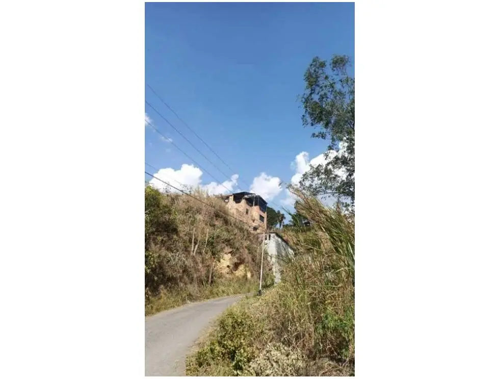 Se vende terreno 753,58m2 Oripoto 2285
