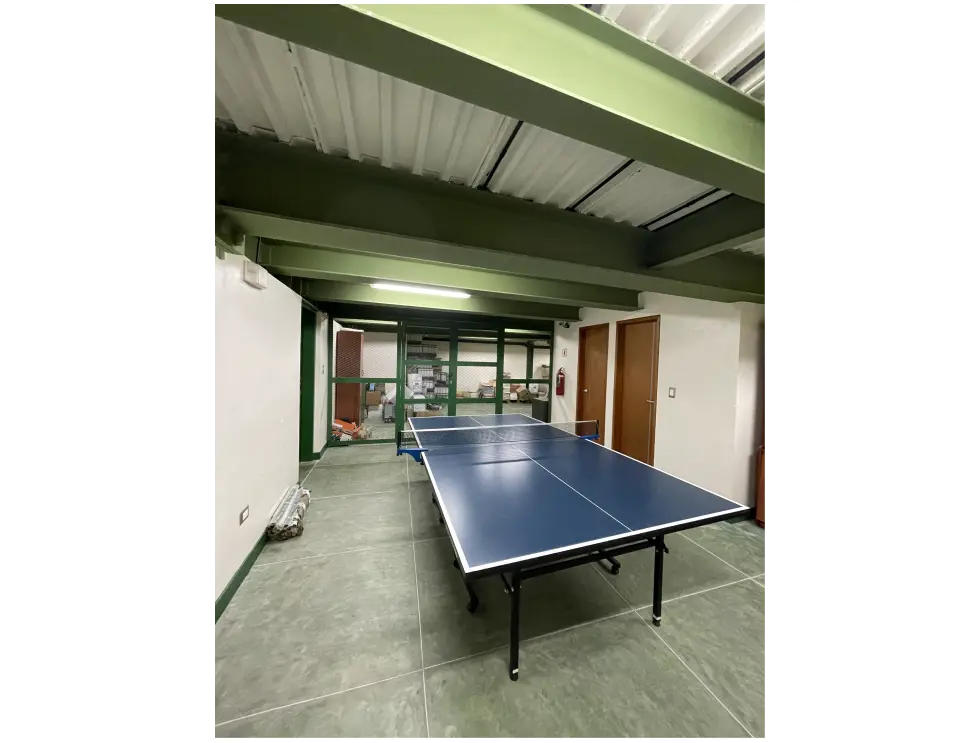 En venta edificio de 1490m2/10b/10p Los Chaguaramos - 8