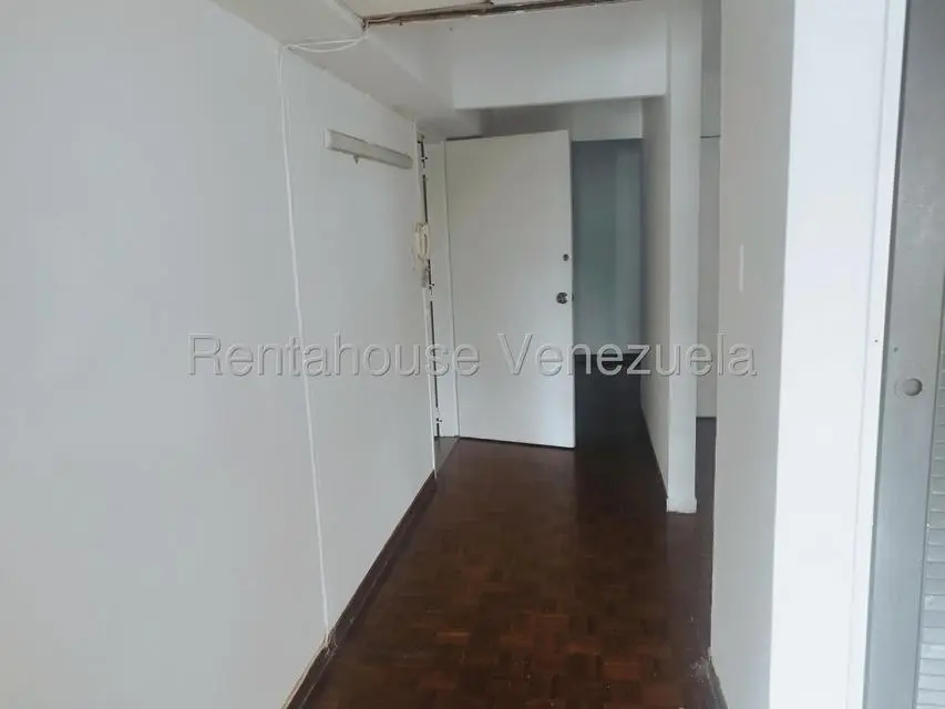 Apartamento (1 Nivel) en Venta en Bello Monte, Distrito Metropolitano - 7