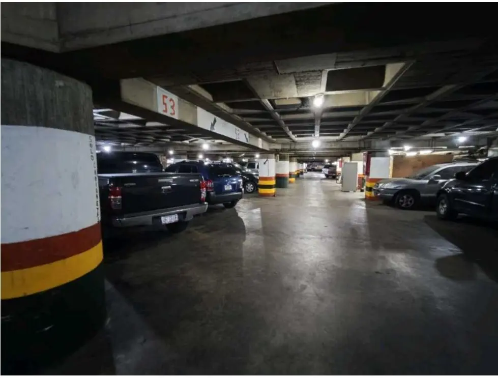 Se vende estacionamiento 1850m2 Catia 2782 - 10