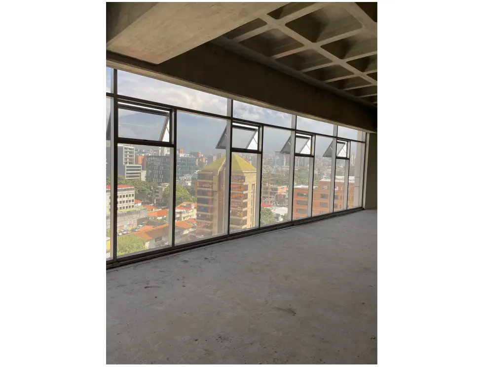 OFICINAS EN ALQUILER DESDE 130 M2 - URB. LAS MERCEDES - 3
