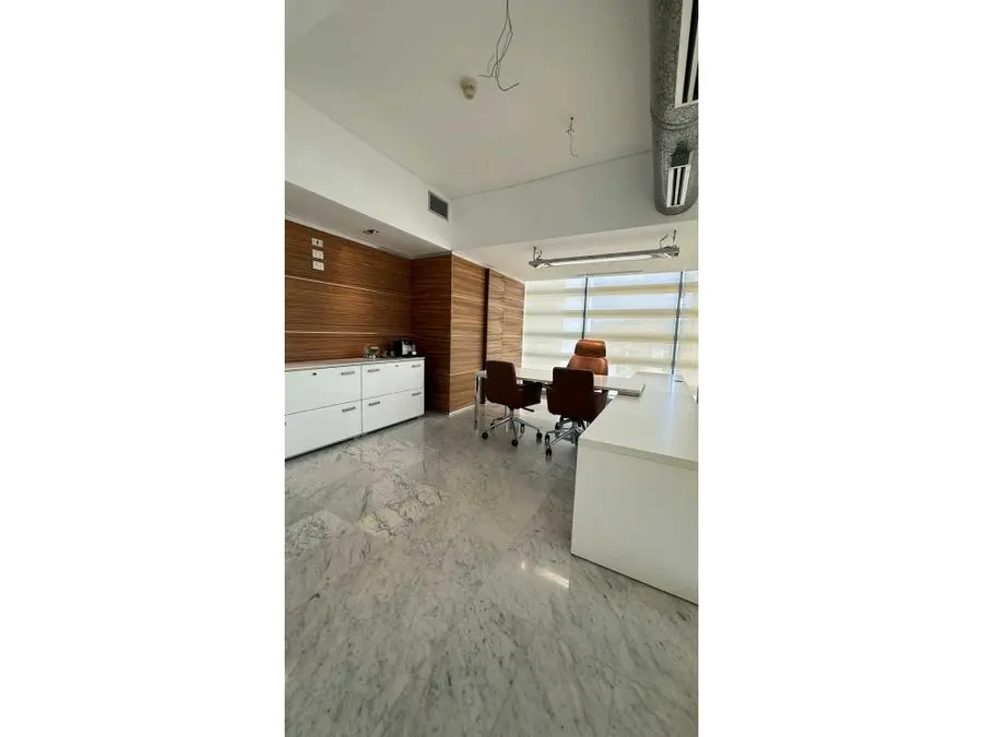 Alquilo oficina actualizada 311m2 CC Millennium Mall 9473 - 4