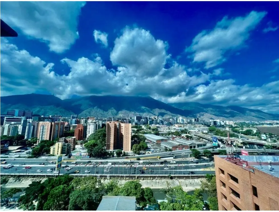 Se vende oficina 55m2 Las Mercedes - 9