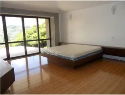 View 10