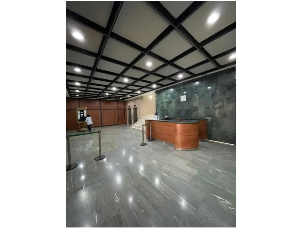 Se alquila Oficina 210m2 La Castellana - 2