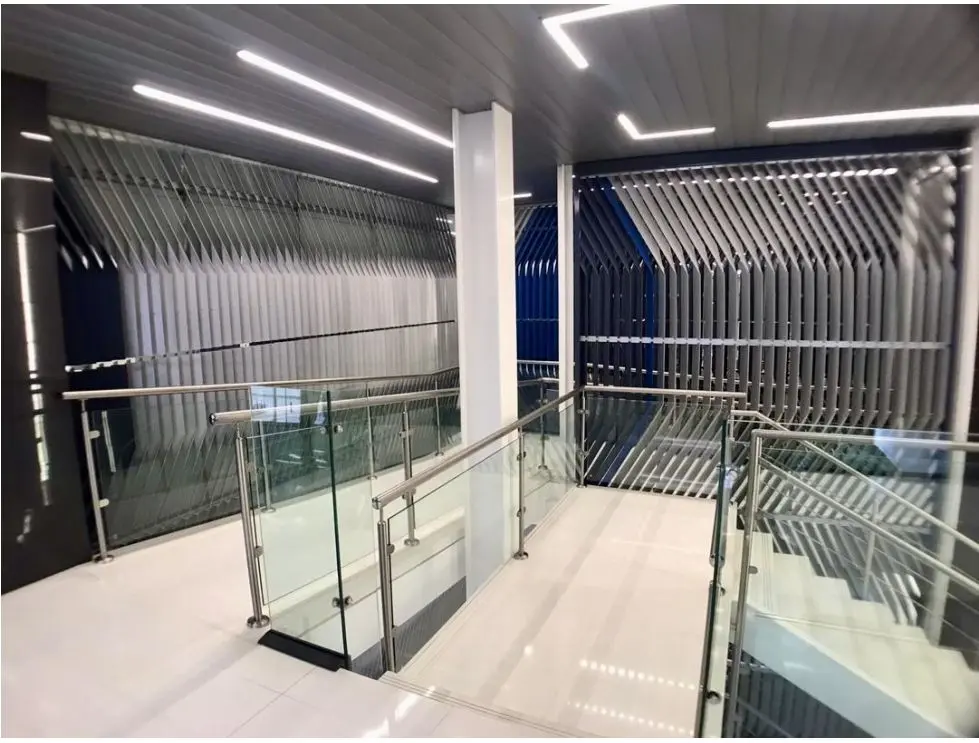 Se vende oficina de 350 m2/ Las Mercedes - 7