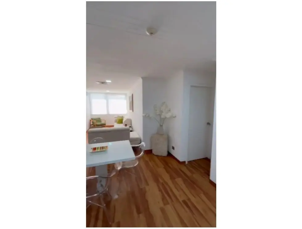 Se alquila suite 75m2 2h/1b/1p Chuao 7628 - 3