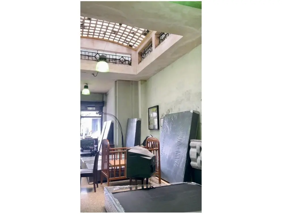Local Comercial y galpon en Venta Av.Sucre de Catia de 800m2 - 2