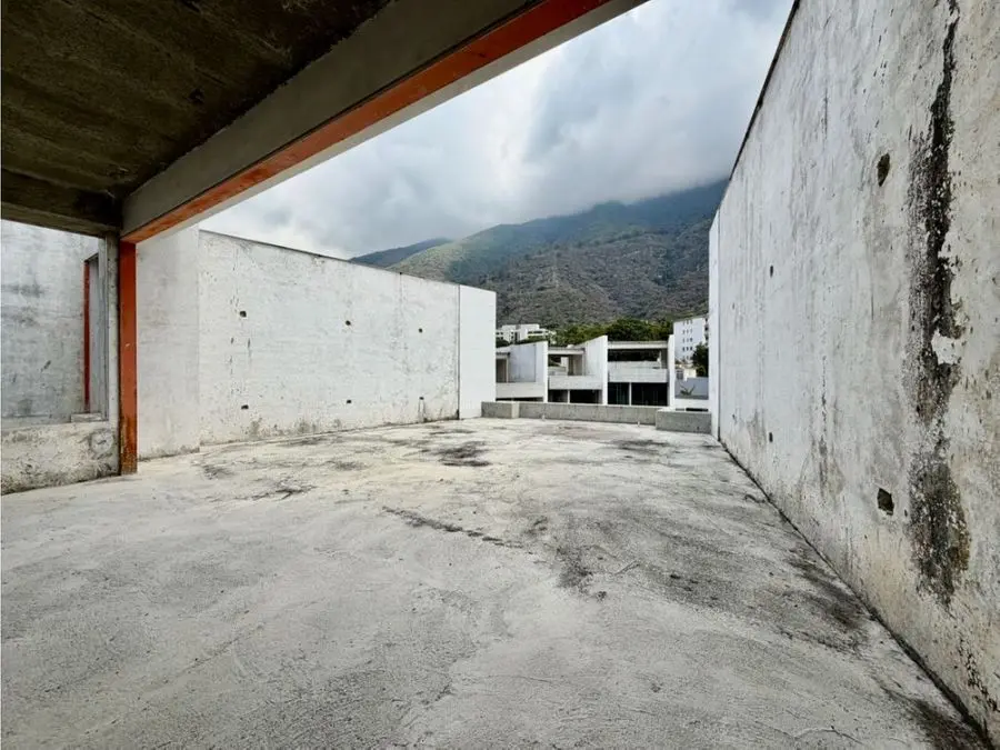 Se vende casa 720m2 3h+s/4p Sebucan - 2
