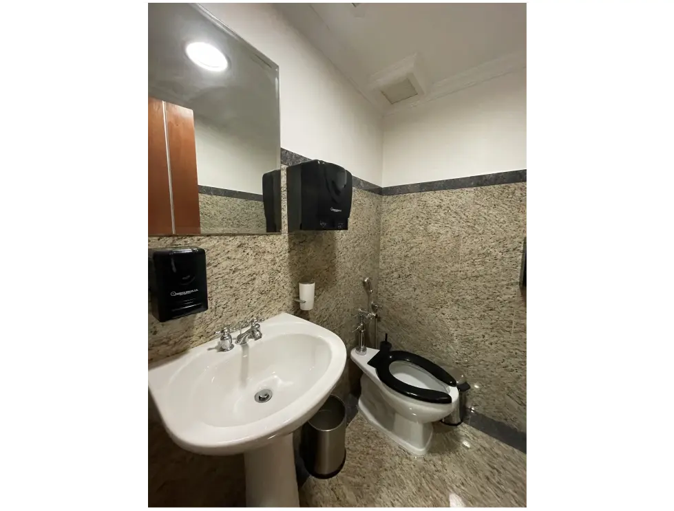 En venta edificio de 1490m2/10b/10p Los Chaguaramos - 25