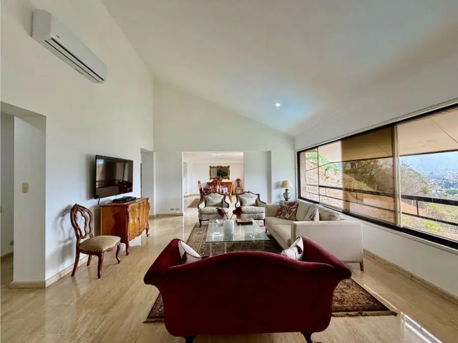 Se alquila PH Triplex 500m2 4h+s/7b/3p Colinas de Valle Arriba - 3