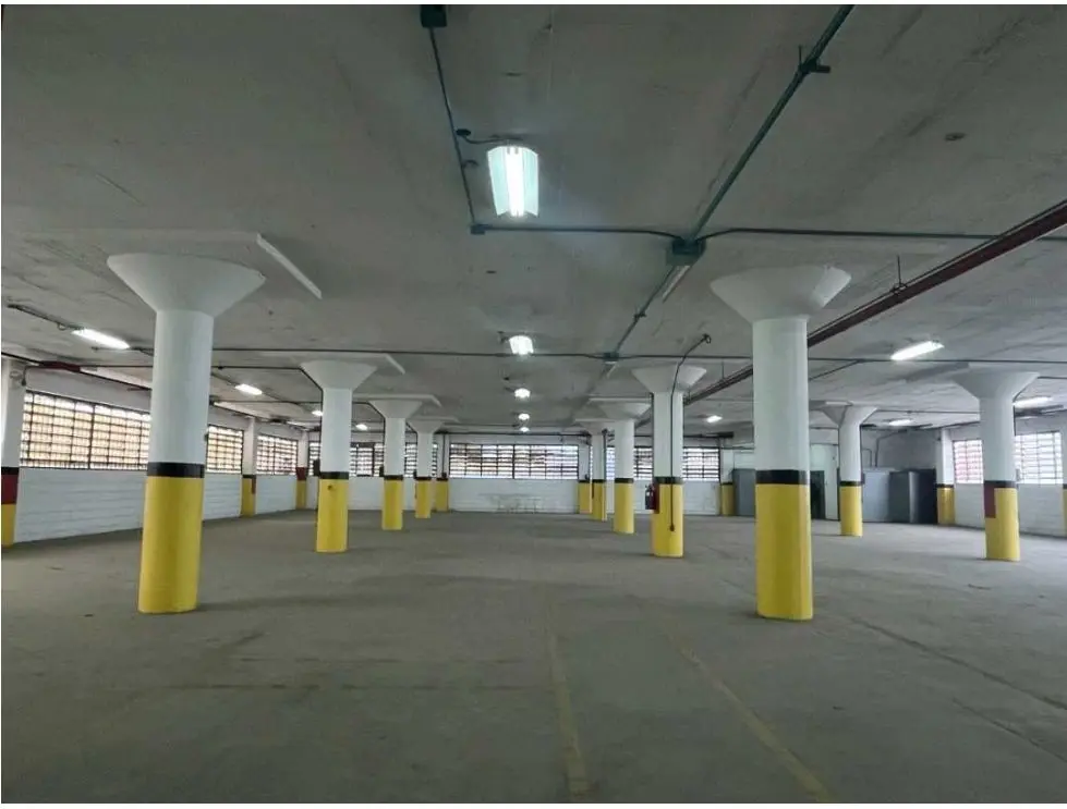 VENTA/ALQUILER PISO INDUSTRIAL, RUIZ PINEDA, CARICUAO - 30