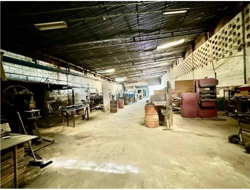 Se vende galpón 597m2 La Yaguara - 10
