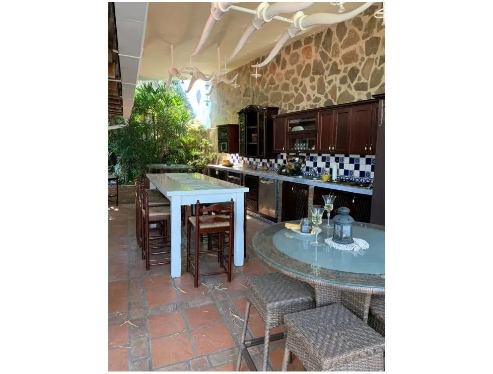 Se vende casa 1100m2 5h/6b/14p El Hatillo 1437 - 3