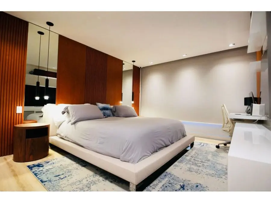 Se vende apartamento 223m2 3H+S/3.5B+S/3P Campo Alegre - 14