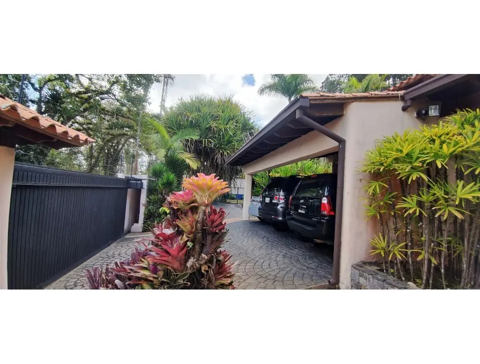 Vendo casa 558m2 5h+2s/5.5b+s/7p La Lagunita C. Club 3148 - 4
