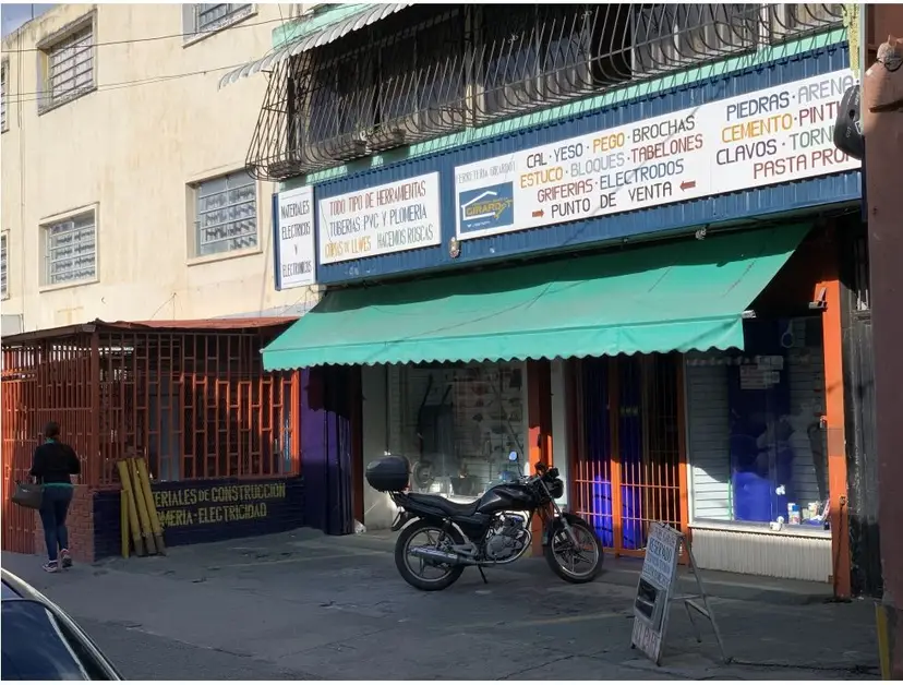 FERRETERIA VENTA FONDO DE COMERCIO 150 M2 A PIE DE CALLE, BARUTA
