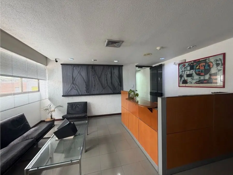 Vendo LOCAL para Oficina 517m2 La Trinidad 2959 - 8