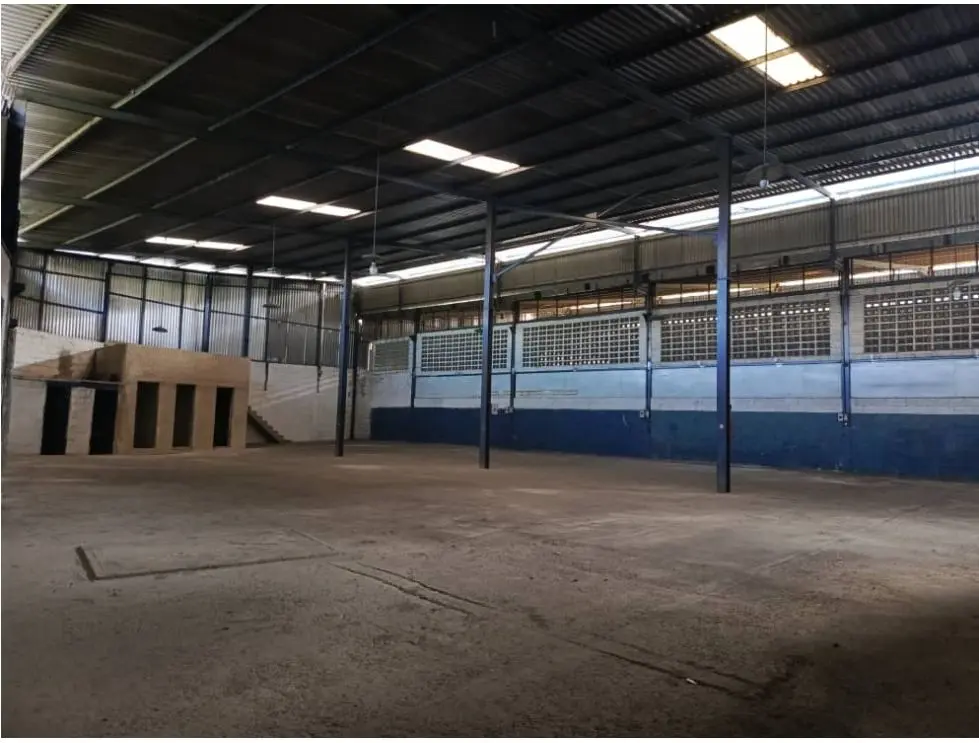 Se alquila galpón 600m2 Filas de Mariche 3285 - 6