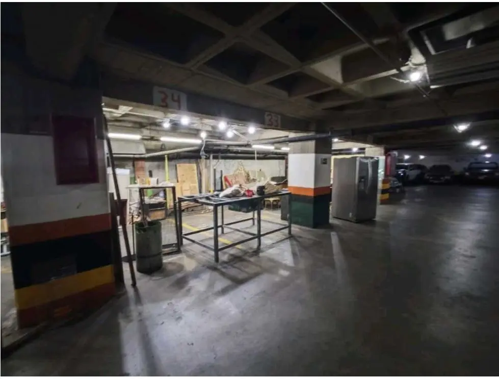 Se vende estacionamiento 1850m2 Catia 2782 - 5