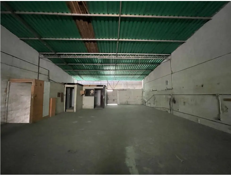 En venta galpón de 2.000m2 en La Naya - 21