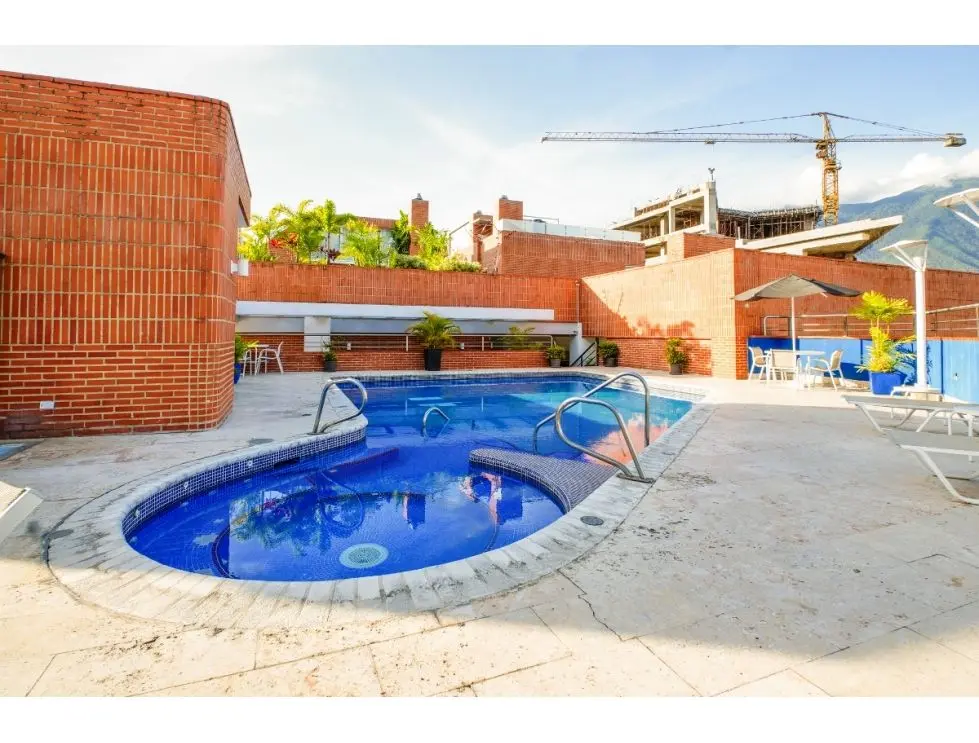 PENT-HOUSES - LAS MERCEDES - 240 Mts2 - 20