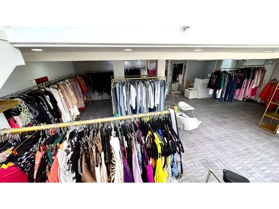 Alquilo local 140m2 Las Mercedes 8106 - 11