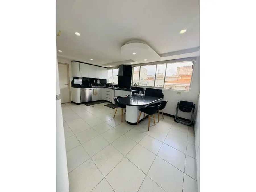 En venta PH DUPLEX 268m2 3H+S/3.5B+S/3P Los Samanes - 20