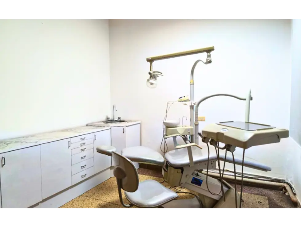 Cubiculo Odontologico en alquiler Urb San Bernandino, 15mt2 25-121
