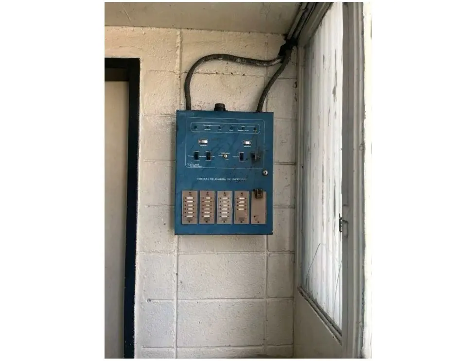 VENTA/ALQUILER PISO INDUSTRIAL, RUIZ PINEDA, CARICUAO - 43