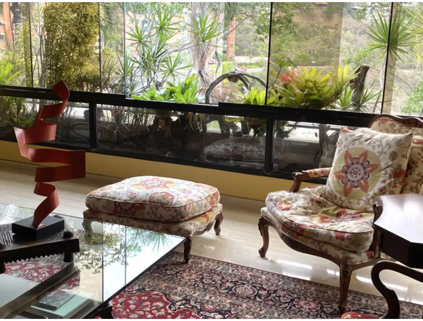 Alquilo apartamento 240m2 Colinas de Valle Arriba 4043