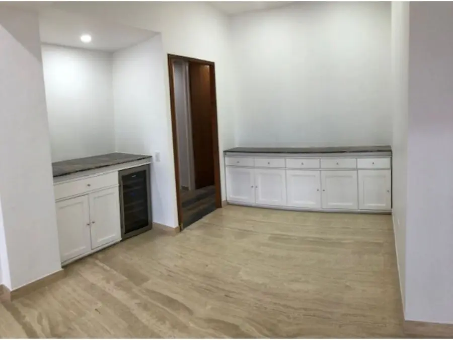 Se ALQ-Apto-250m²4H+4.5B+3P+1M+VIG-Campo Alegre - 22