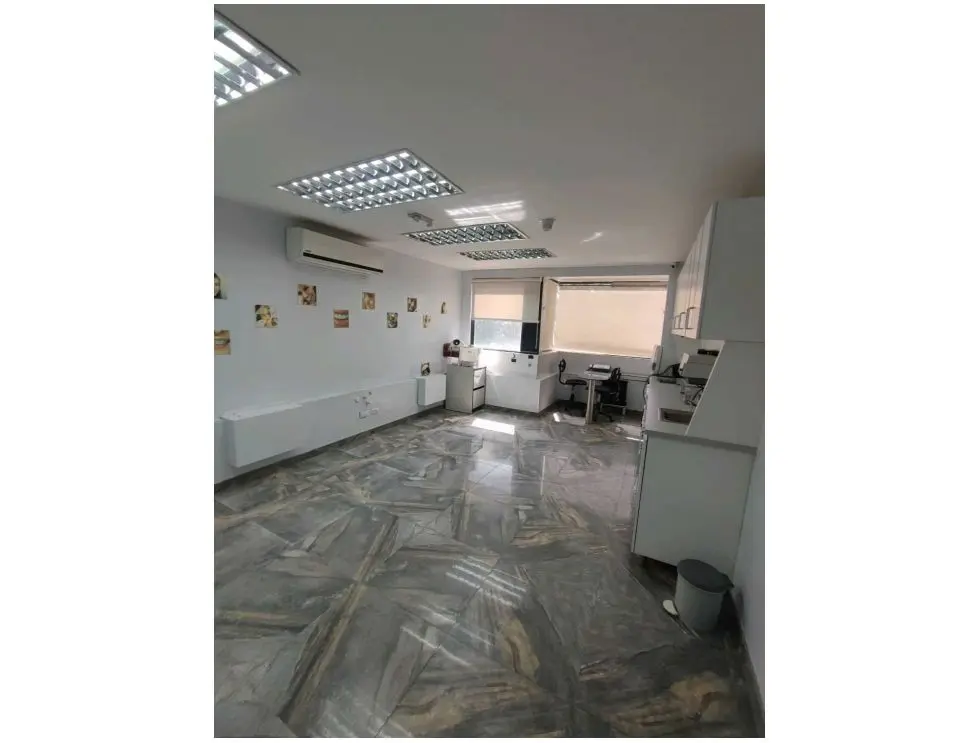 Vendo oficina 92m2 La Castellana 2869 - 8