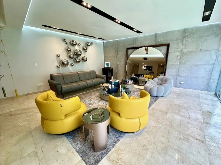 Vendo PB c/mobiliario 265m2 Lomas del Sol 1297 - 4