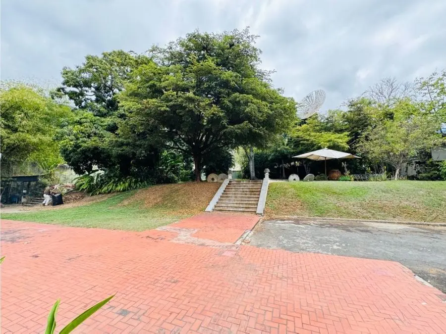 Se vende Casa 5675.14m2 Country Club - 18