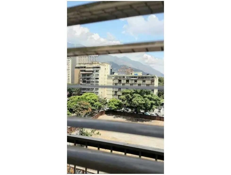 Vendo apartamento 85mts2 3h/2b/2pe Altamira 1913 - 5