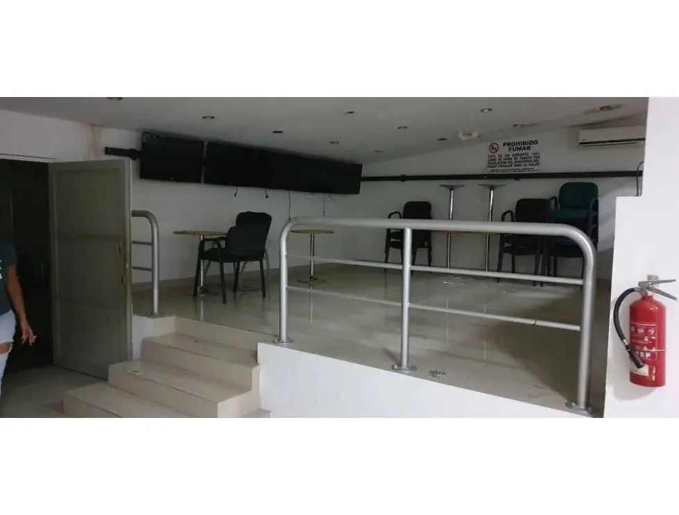 Vendo local 700m2 La Trinidad 7741 - 6