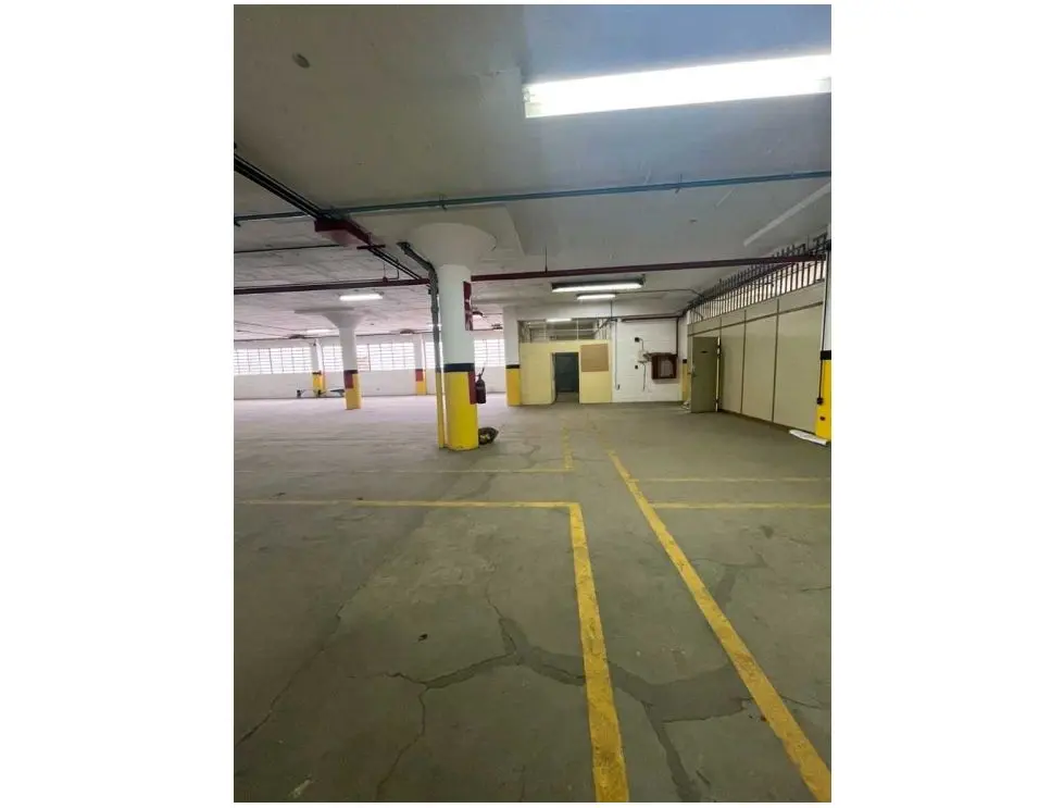 VENTA/ALQUILER PISO INDUSTRIAL, RUIZ PINEDA, CARICUAO - 36