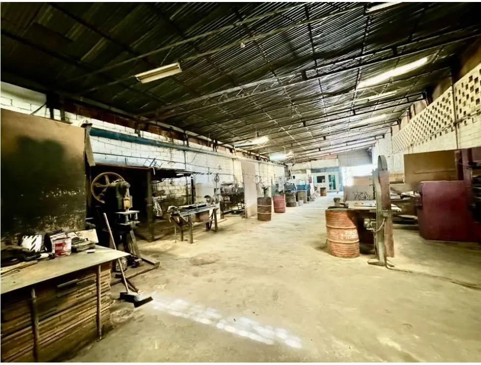 Se vende galpón 597m2 La Yaguara - 11