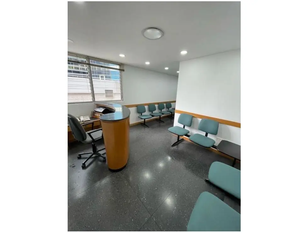 Se alquila Oficina 210m2 La Castellana - 4