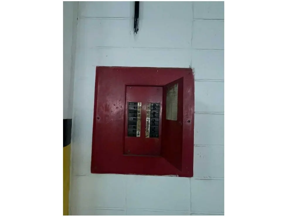 VENTA/ALQUILER PISO INDUSTRIAL, RUIZ PINEDA, CARICUAO - 22
