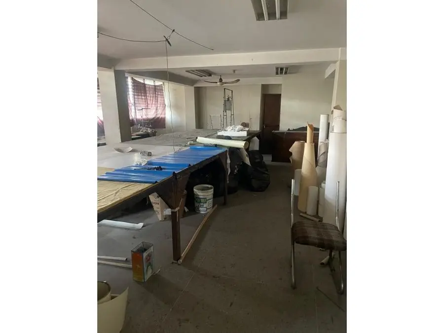 Se vende edificio 7pisos inversionista 1380m2 Altavista. 8472 - 8