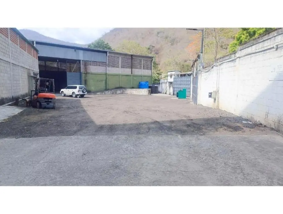 Alquilo galpón 300m2 Guayabal-Guarenas 4733 - 7