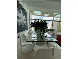 View 10